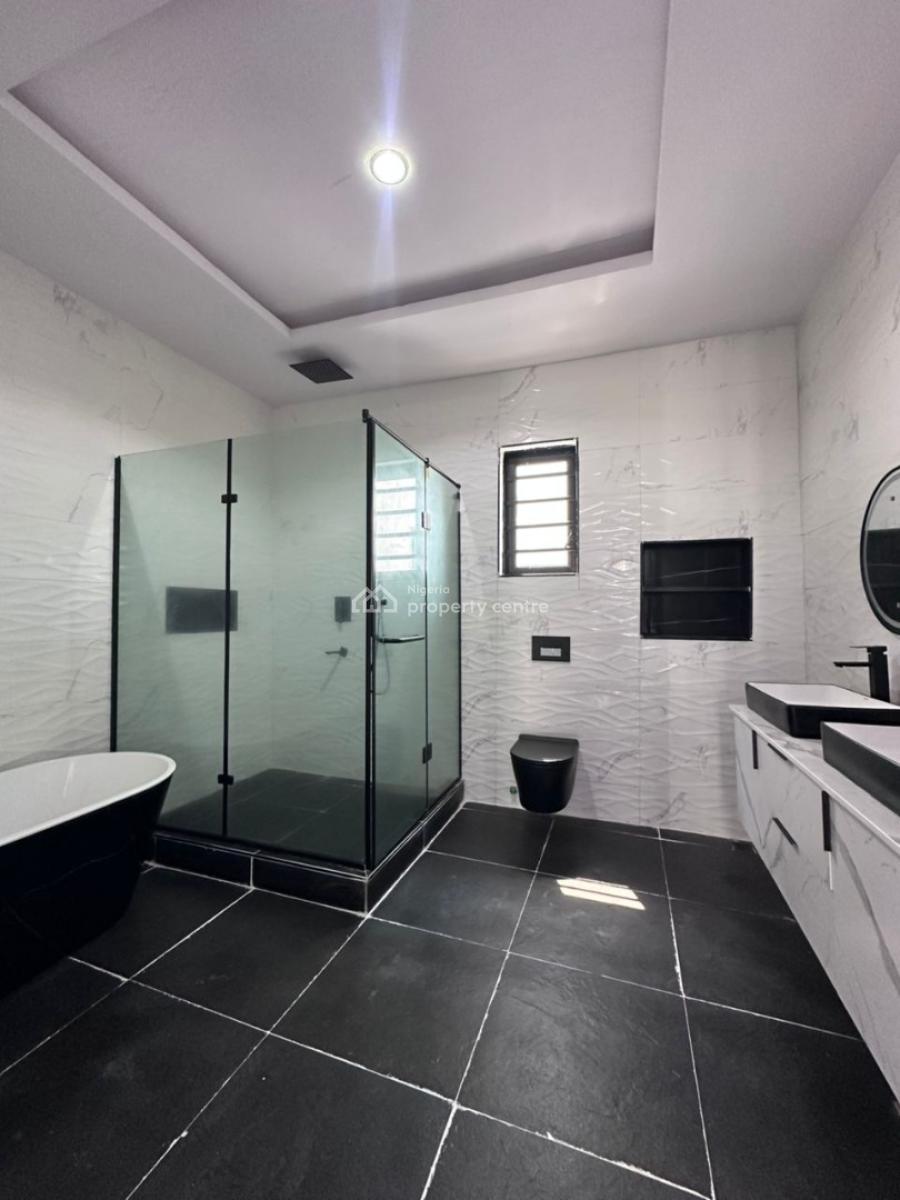 Good Deal High-end 5 Bedroom Detached with Pool & Bq, Ikota, Lekki, Lagos, Detached Duplex for Sale