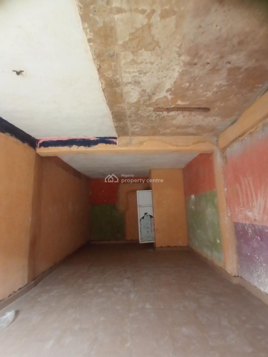 a Standard Warehouse on The Ground Floor, Facing The Road Is Availabl, Off Oworo Road, Oworonshoki, Kosofe, Lagos, Warehouse for Rent