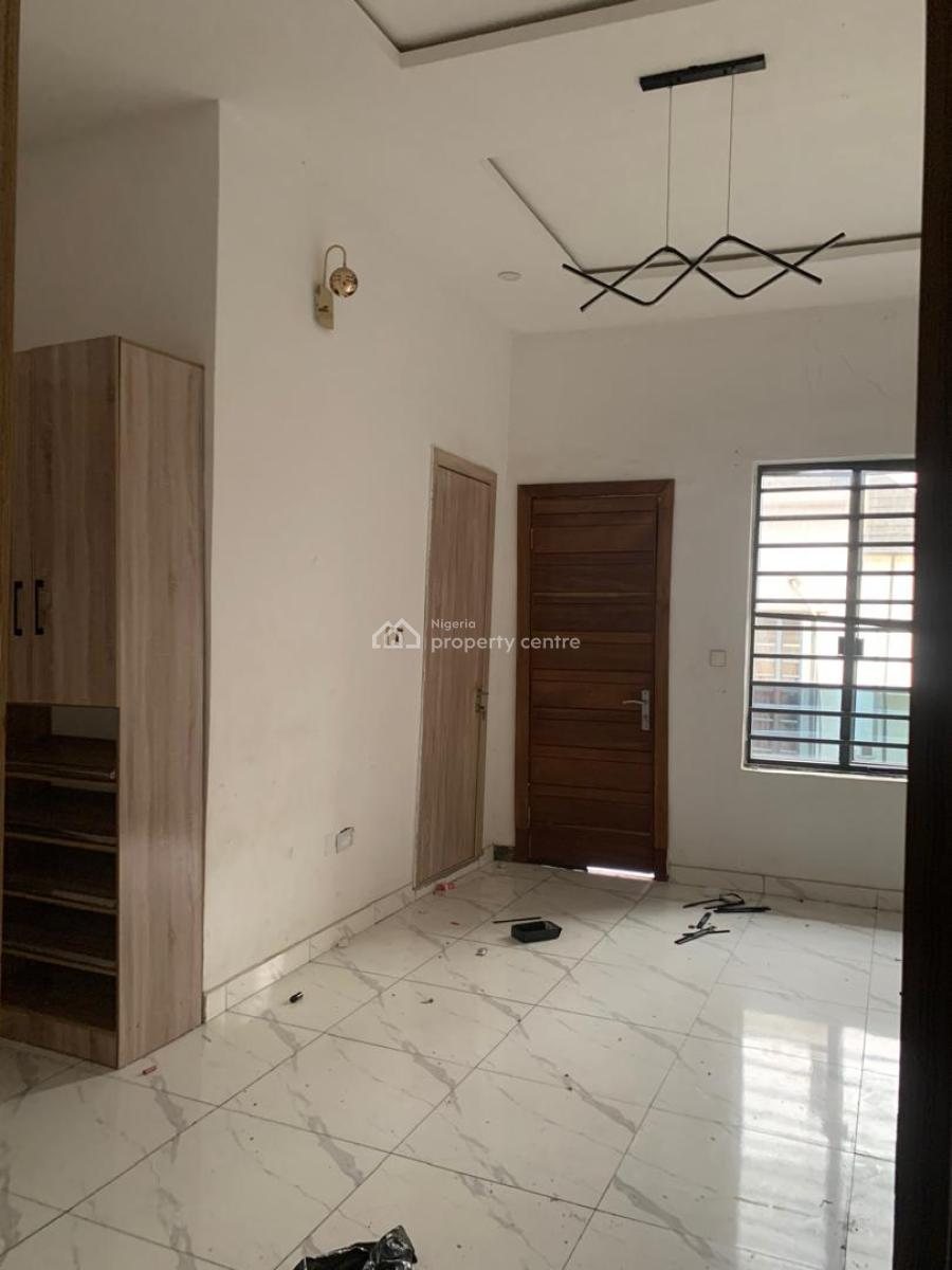 Luxury 3 Bedrooms Terrace Duplex with Excellent Finishes and Fittings, Ikota Villa Gra, Lekki, Lagos, Terraced Duplex for Rent