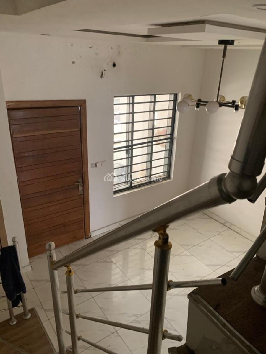 Luxury 3 Bedrooms Terrace Duplex with Excellent Finishes and Fittings, Ikota Villa Gra, Lekki, Lagos, Terraced Duplex for Rent