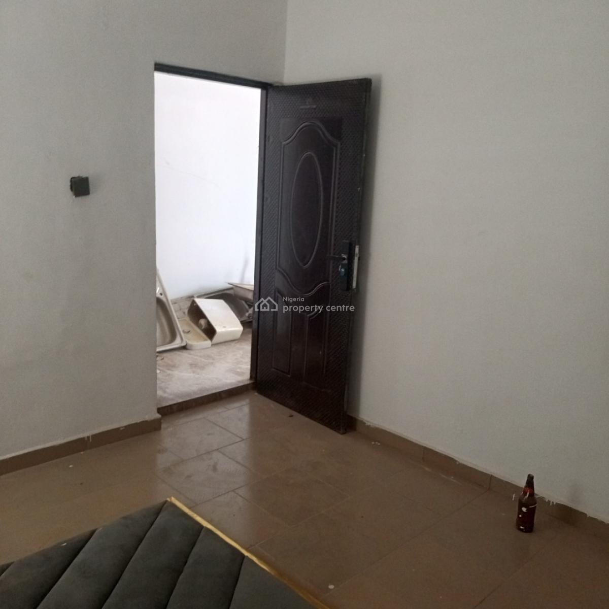 Sharp and Serene Room and Parlor (upstairs and Downstairs Available), Ado Road Ajah-lekki, Ado, Ajah, Lagos, Mini Flat (room and Parlour) for Rent