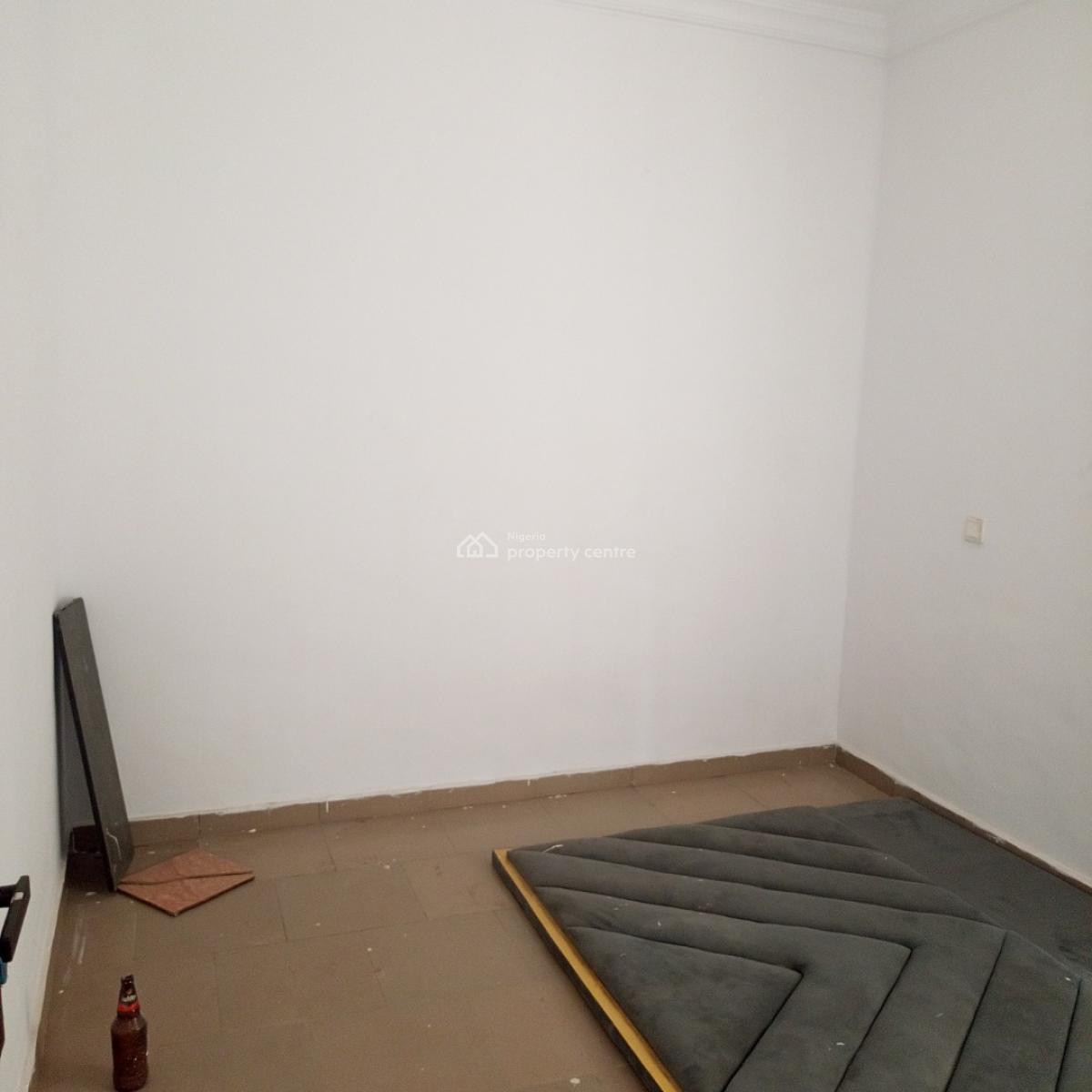 Sharp and Serene Room and Parlor (upstairs and Downstairs Available), Ado Road Ajah-lekki, Ado, Ajah, Lagos, Mini Flat (room and Parlour) for Rent