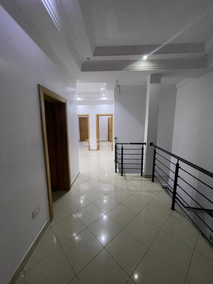 Spacious 4 Bedroom Semi Detached Duplex with 2 Bqs, Lekki Phase 1, Lekki, Lagos, Semi-detached Duplex for Rent