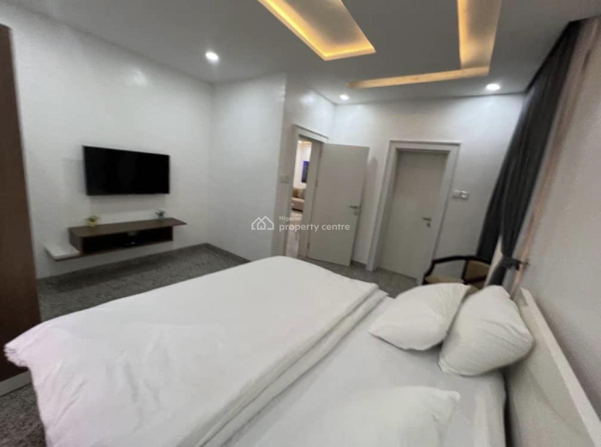 Nicely Furnished 2 Bedroom Apartment, Jahi, Abuja, Flat / Apartment Short Let
