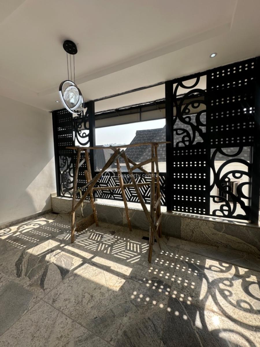 5 Bedroom Semi Detached Duplex, Guzape District, Abuja, Semi-detached Duplex for Sale