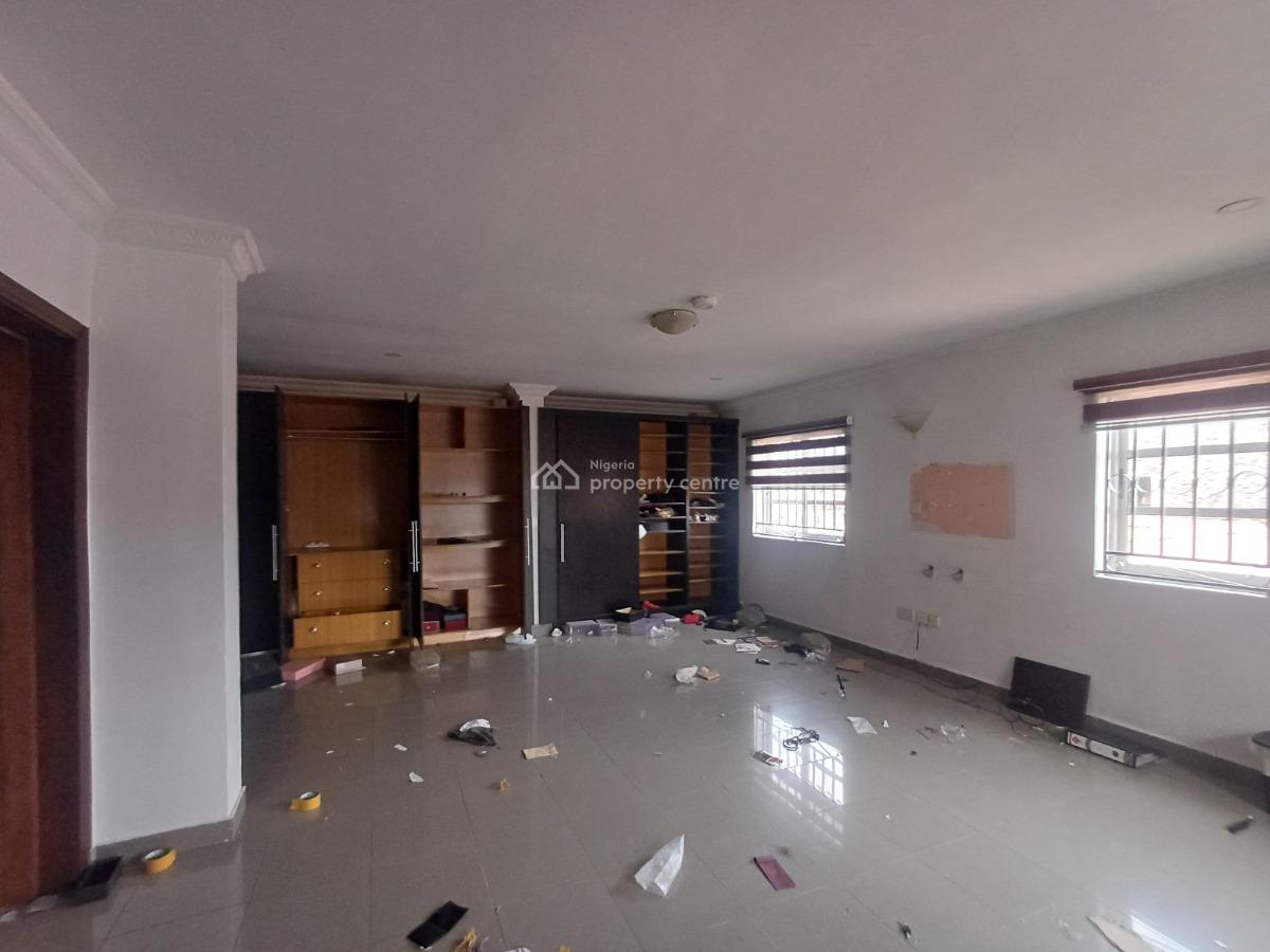 Commercial Property Clean 4 Bedroom Semi Detached Duplex with Bq, Off Admiralty Way, Lekki Phase 1, Lekki, Lagos, Semi-detached Duplex for Rent