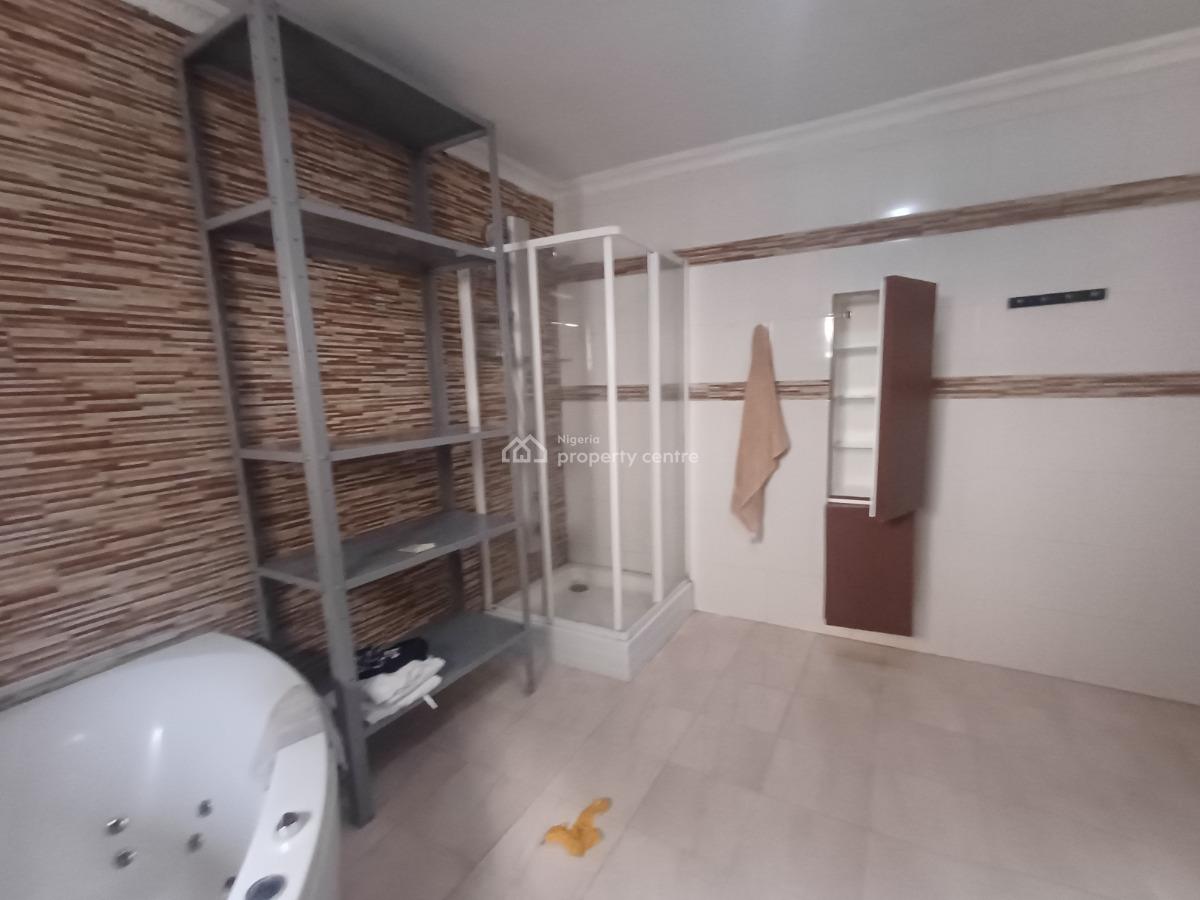 Commercial Property Clean 4 Bedroom Semi Detached Duplex with Bq, Off Admiralty Way, Lekki Phase 1, Lekki, Lagos, Semi-detached Duplex for Rent