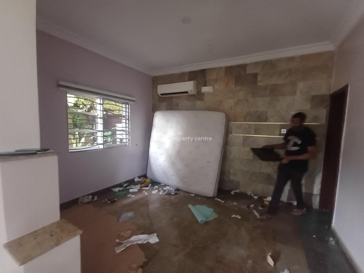 Commercial Property Clean 4 Bedroom Semi Detached Duplex with Bq, Off Admiralty Way, Lekki Phase 1, Lekki, Lagos, Semi-detached Duplex for Rent