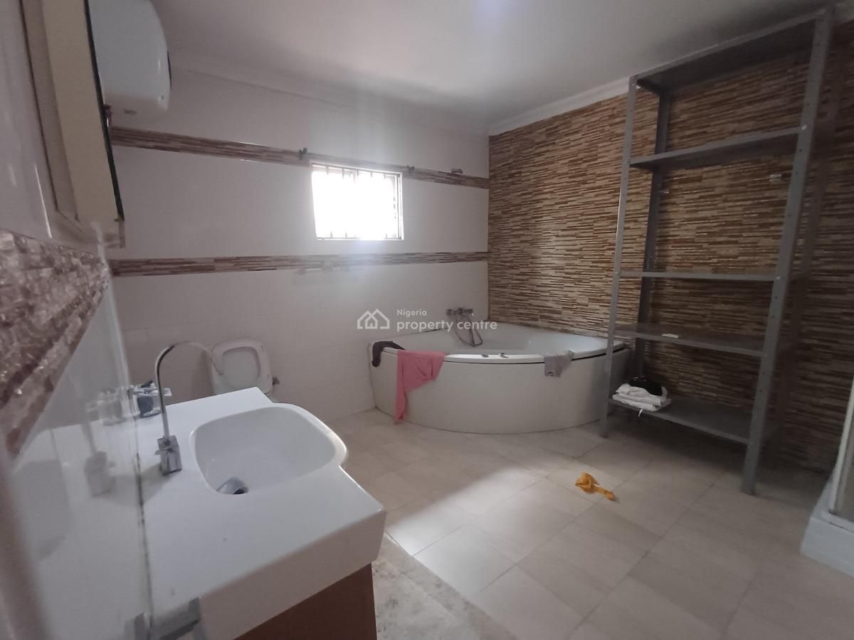 Commercial Property Clean 4 Bedroom Semi Detached Duplex with Bq, Off Admiralty Way, Lekki Phase 1, Lekki, Lagos, Semi-detached Duplex for Rent