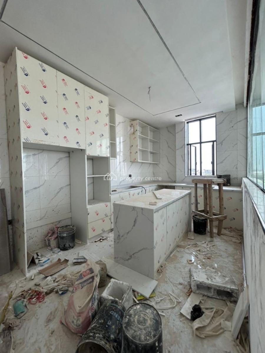 Contemporary 5 Bedroom Apartment with Bq, Ikate, Lekki, Lagos, Flat / Apartment for Sale