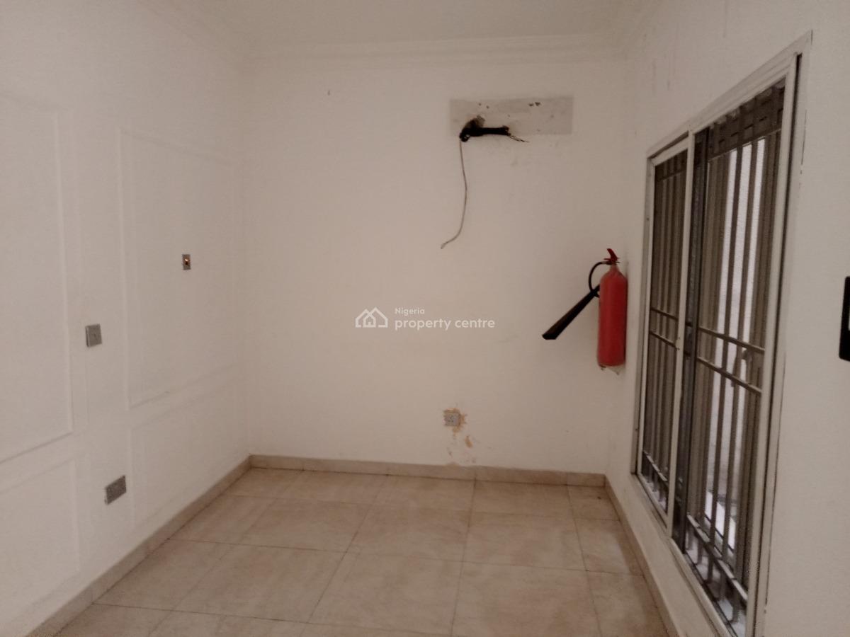Relatively New 3 Bedroom Duplex Located in a Serene Secureneighbourhd, Ikoyi Lagos, Ikoyi, Lagos, Terraced Duplex for Rent