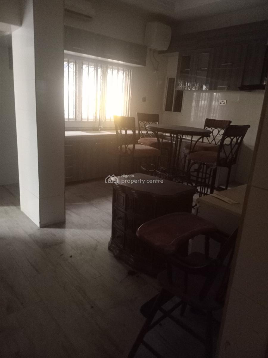 a Luxurious 6 Bedroom Duplex, Chevron Drive Carlton Gate Estate, Lekki, Lagos, Detached Duplex for Sale