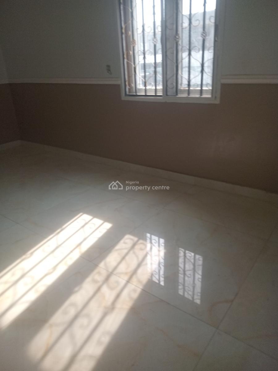 a Luxurious 6 Bedroom Duplex, Chevron Drive Carlton Gate Estate, Lekki, Lagos, Detached Duplex for Sale