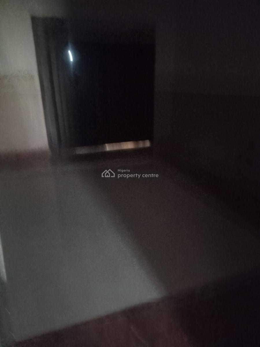 a Luxurious 6 Bedroom Duplex, Chevron Drive Carlton Gate Estate, Lekki, Lagos, Detached Duplex for Sale