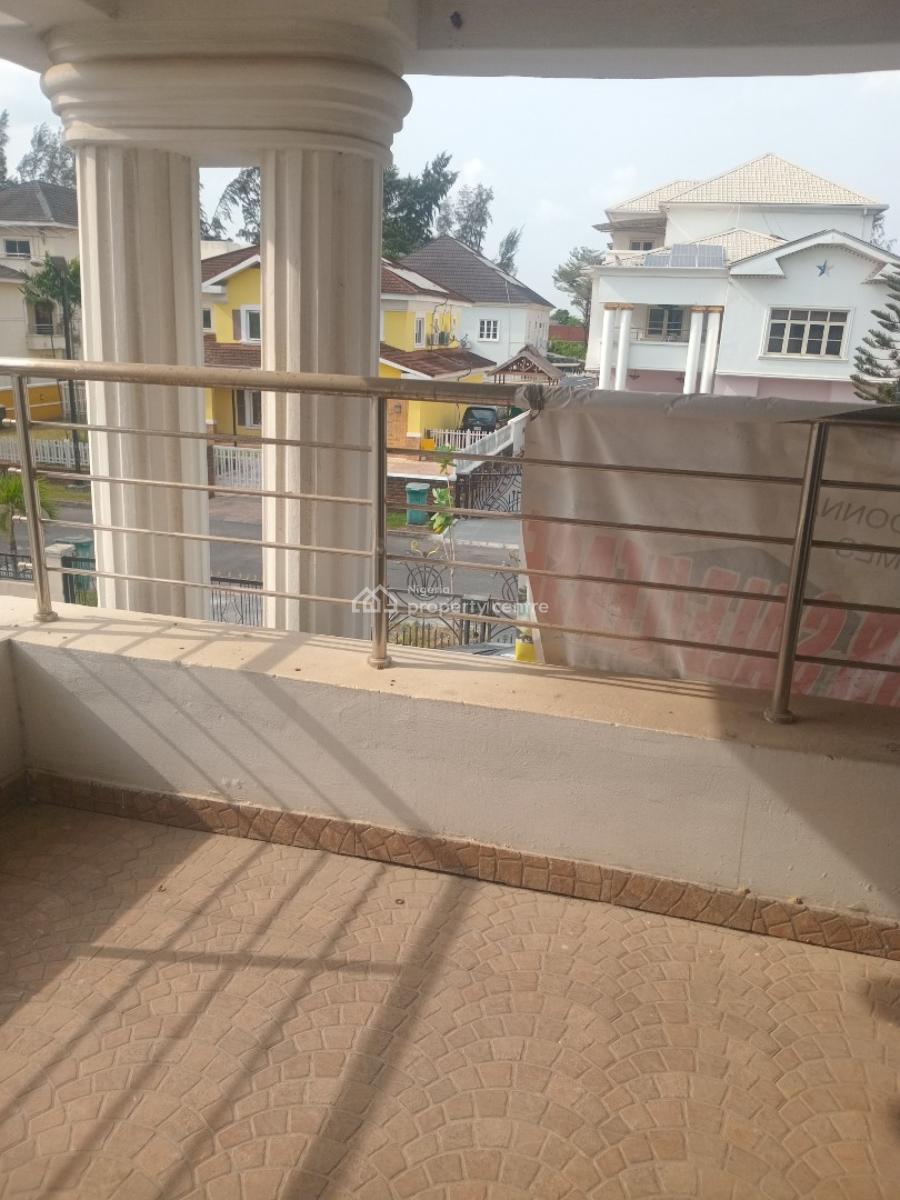 a Luxurious 6 Bedroom Duplex, Chevron Drive Carlton Gate Estate, Lekki, Lagos, Detached Duplex for Sale