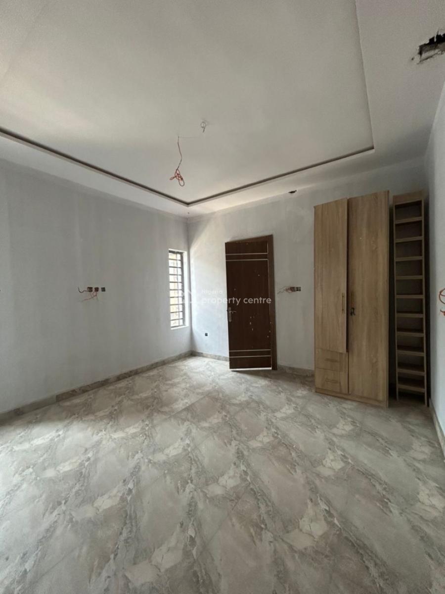 Contemporary 2 Bedroom Apartment, Lekki Phase 1, Lekki, Lagos, Flat / Apartment for Rent