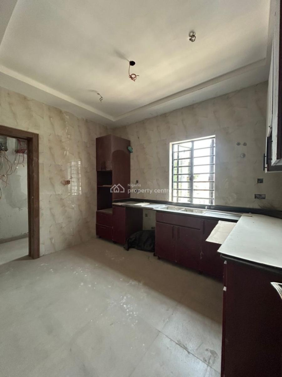 Contemporary 2 Bedroom Apartment, Lekki Phase 1, Lekki, Lagos, Flat / Apartment for Rent