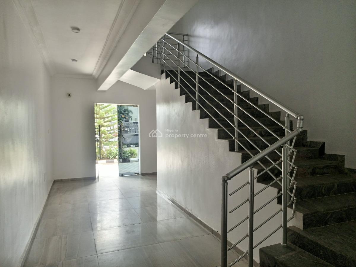 Relatively New 10 Units of 3 Bedroom Flats Located in a Serene Secured, Ikoyi Lagos, Ikoyi, Lagos, House for Rent