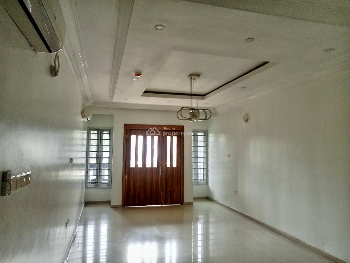Relatively New 10 Units of 3 Bedroom Flats Located in a Serene Secured, Ikoyi Lagos, Ikoyi, Lagos, House for Rent