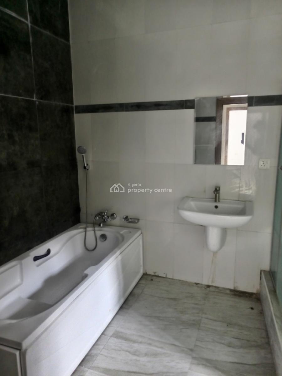 Relatively New 10 Units of 3 Bedroom Flats Located in a Serene Secured, Ikoyi Lagos, Ikoyi, Lagos, House for Rent