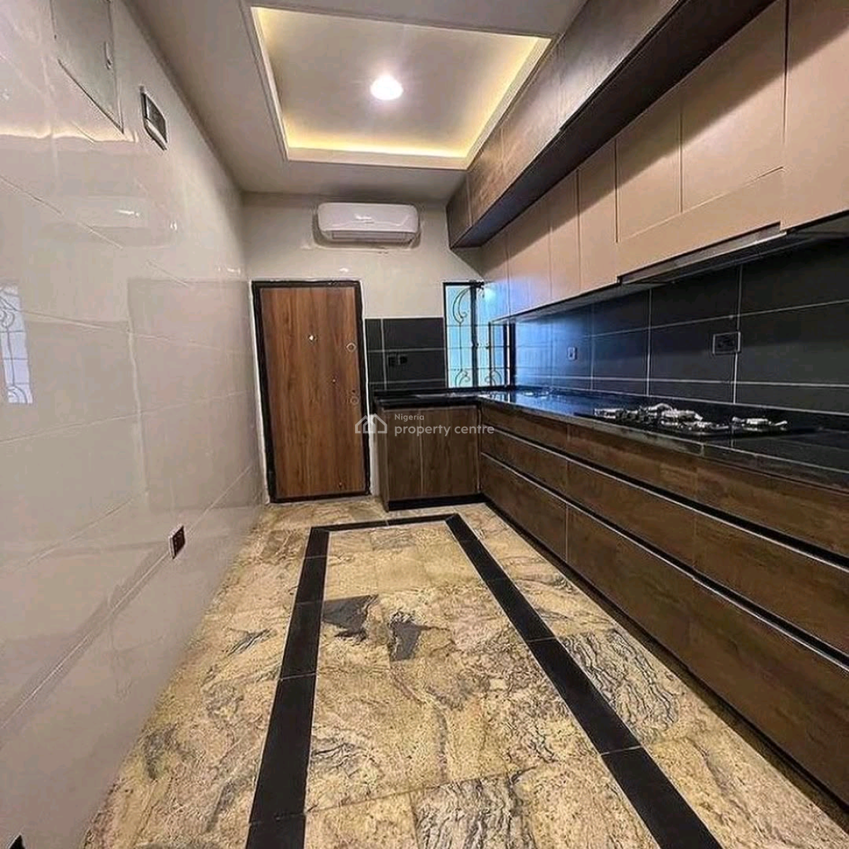 4 Bedroom Serviced Terrace Duplex with Bq  Kaura, Abuja  Sa, Kaura, Abuja, House for Sale