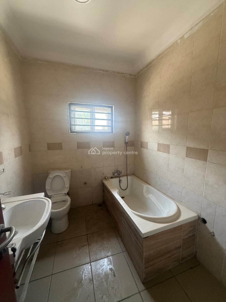 4 Bedroom Semi-detached Duplex + Bq, Life Camp, Abuja, Semi-detached Duplex for Rent