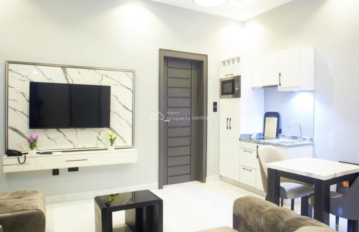 Nicely Furnished 1 Bedroom Apartment, Ikeja, Lagos, Flat / Apartment Short Let