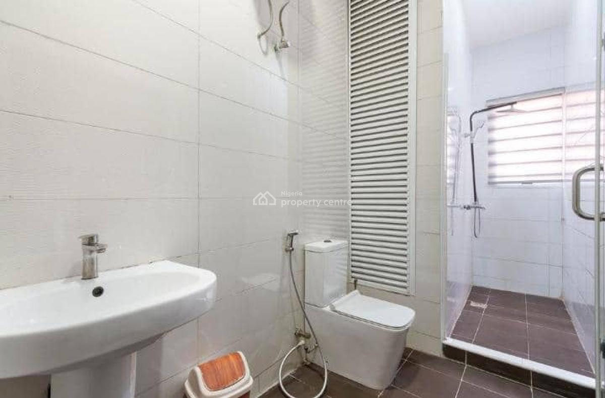 Fully Furnished & Serviced 3 Bedroom Flat with a Bq, Lekki Phase 1, Lekki, Lagos, Flat / Apartment for Rent