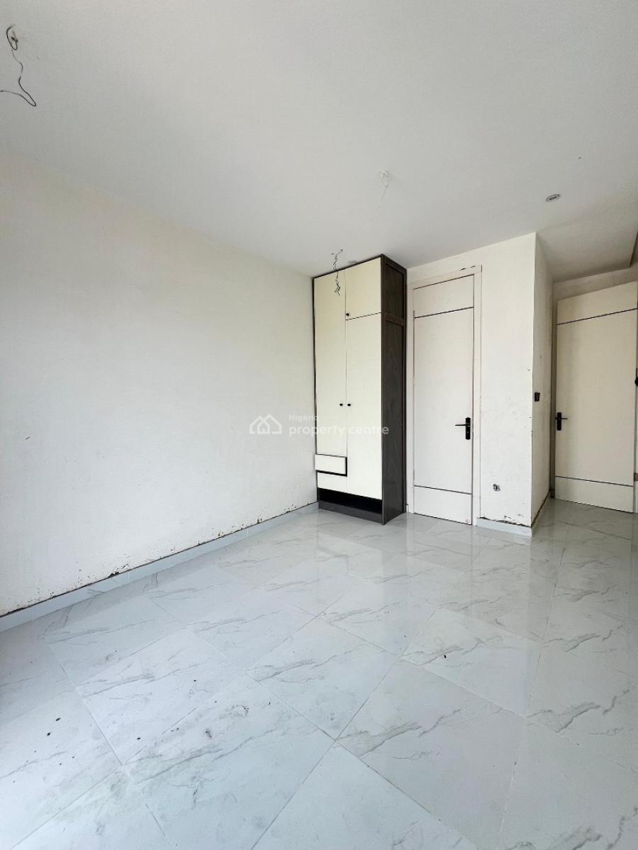 Brand New 2 Bedroom Apartment, Lekki Phase 1, Lekki, Lagos, Flat / Apartment for Sale