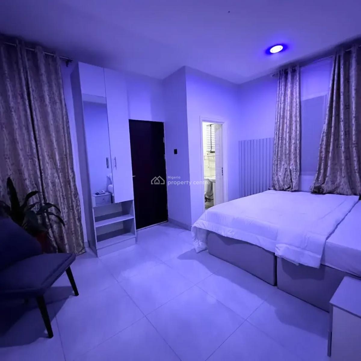 Nicely Furnished 1 Bedrom Apartment, Life Camp, Abuja, Flat / Apartment Short Let