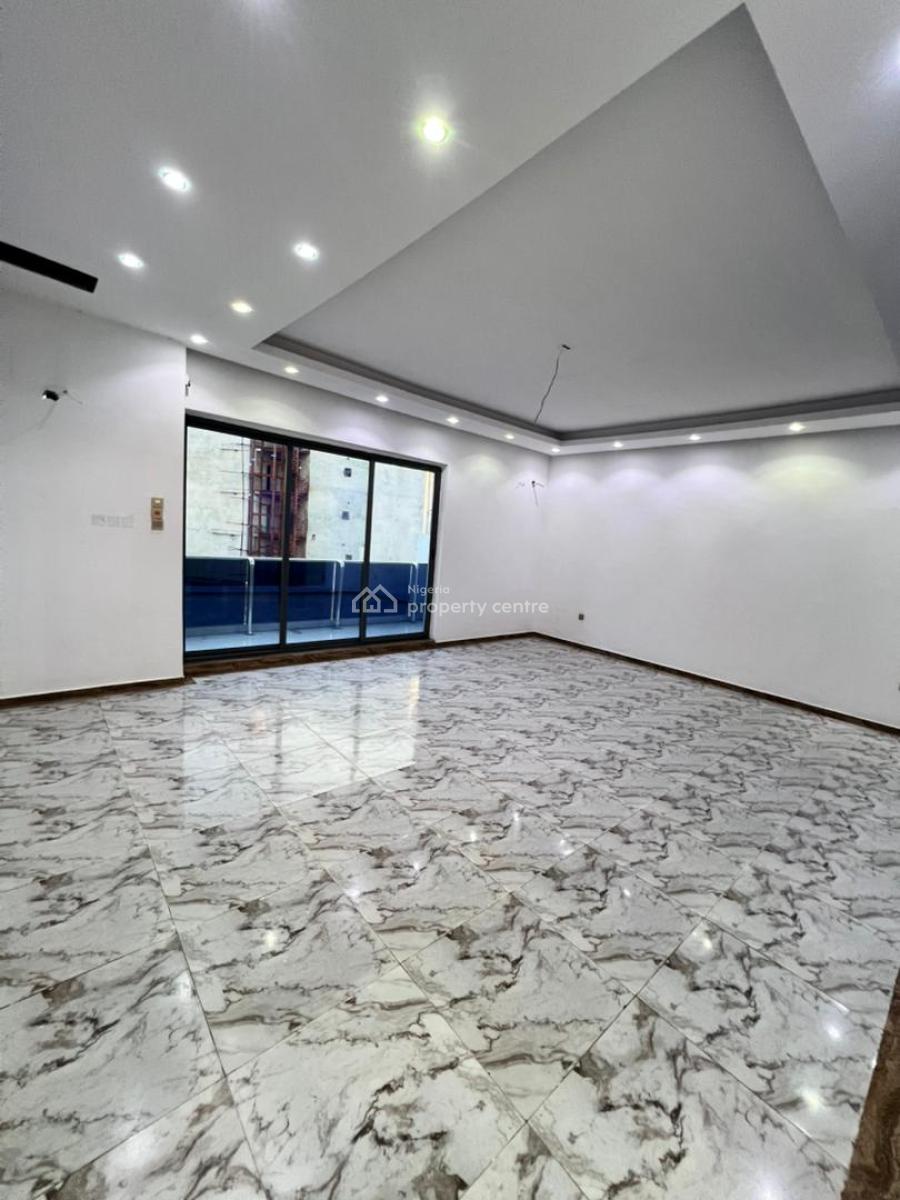 New 4 Bedrooms Terrace Duplex, Gym, Swimming Pool., Lekki Phase 1, Lekki, Lagos, Terraced Duplex for Rent