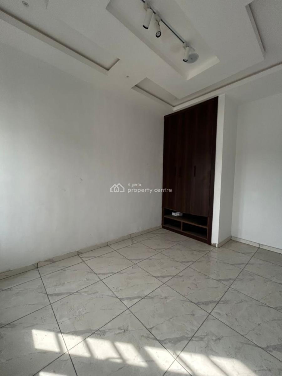 Contemporary 2 Bedroom Apartment, Ologolo, Lekki, Lagos, Flat / Apartment for Rent