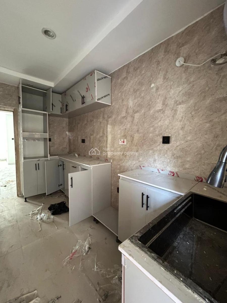 Modern 2 Bedroom Apartment, Ologolo, Lekki, Lagos, Flat / Apartment for Rent