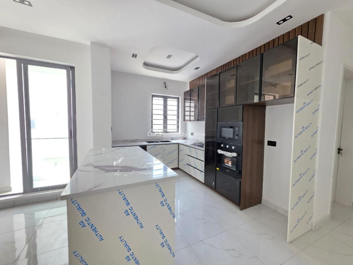 Amazingly Built 2 Bedroom Apartment with Elevator, Ikate, Lekki, Lagos, Flat / Apartment for Sale