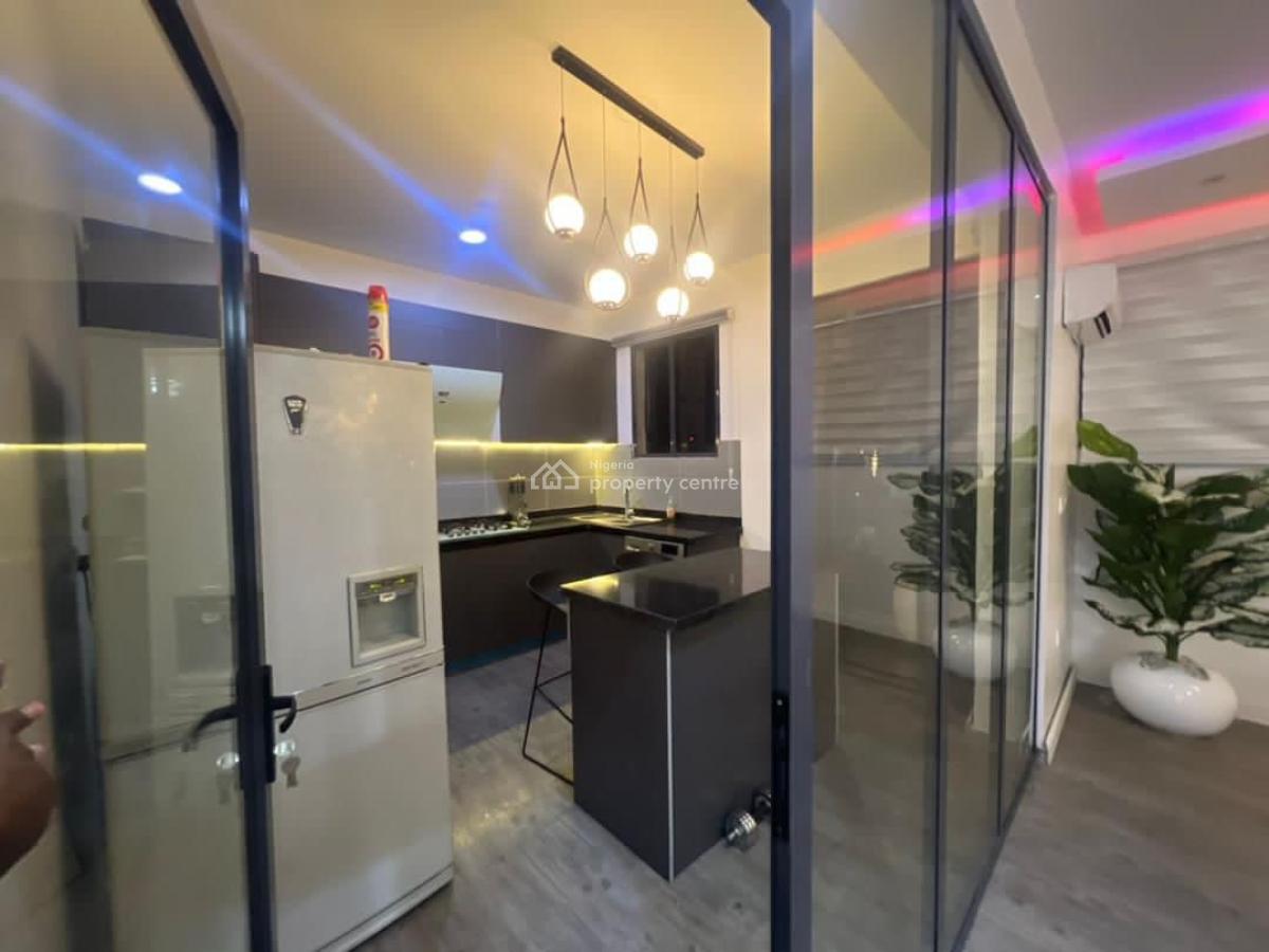 Luxury 2bedroom Apartment,seaview Balcony Available From Today, Lekki Phase 1, Lekki, Lagos, Flat / Apartment Short Let