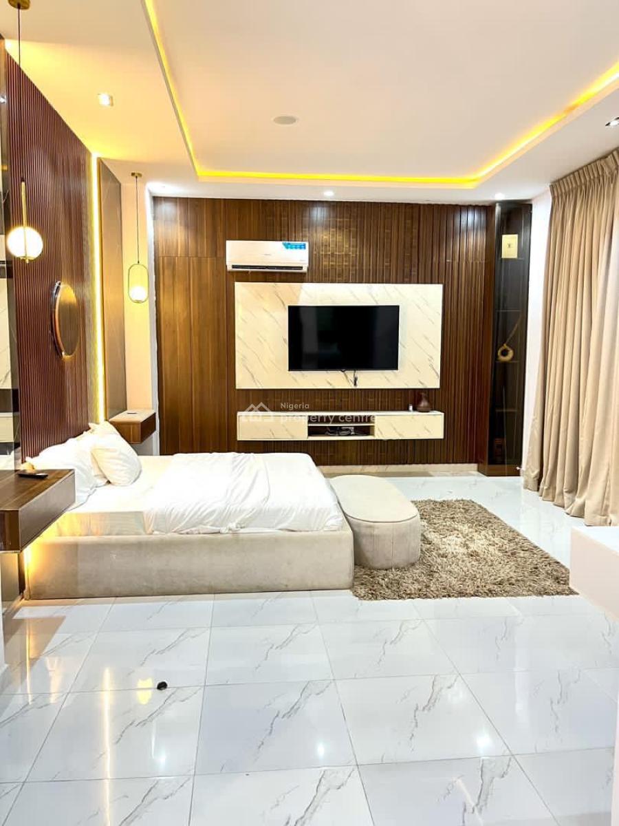 Luxury 2bedroom Apartment,seaview Balcony Available From Today, Lekki Phase 1, Lekki, Lagos, Flat / Apartment Short Let