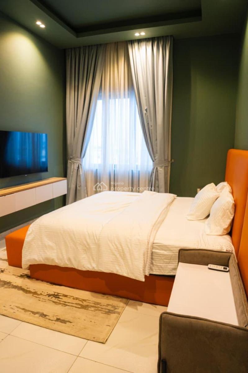 Luxury 2bedroom Apartment,seaview Balcony Available From Today, Lekki Phase 1, Lekki, Lagos, Flat / Apartment Short Let