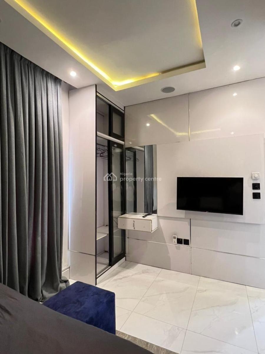 Luxury 1bedroom Apartment,seaview Balcony Available From Today, Lekki Phase 1, Lekki, Lagos, Flat / Apartment Short Let