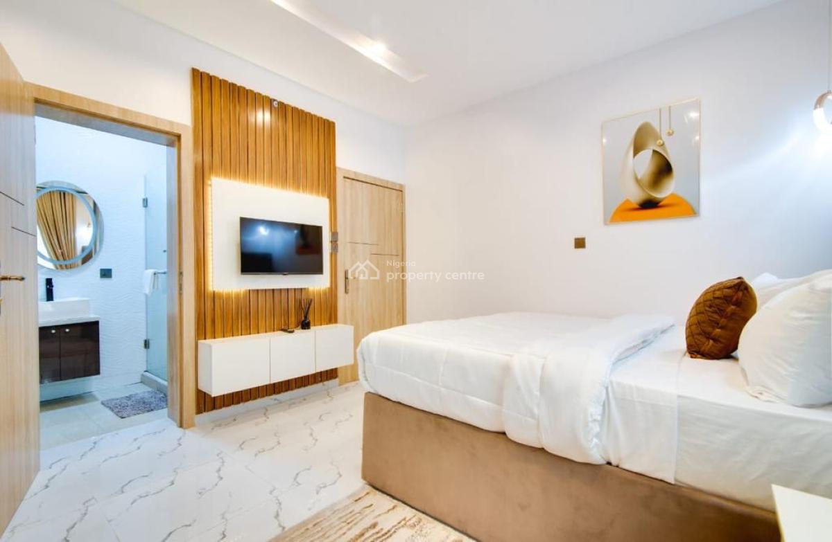 3 Bedroom Luxurious Apartment with Wine Bar, Snooker Swimming Pool & P, Lekki Phase 1, Lekki, Lagos, Flat / Apartment Short Let