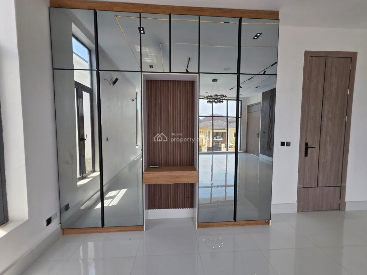 5 Bedroom Fully Detached Duplex with Swimming Pool, Chevron Tollgate, Lekki, Lagos, Detached Duplex for Sale