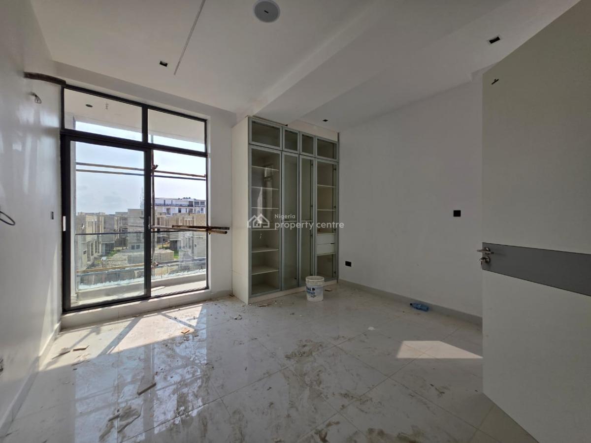 2 Bedroom Apartment with Elevator, Gym, Ikate Elegushi, Lekki, Lagos, Flat / Apartment for Sale