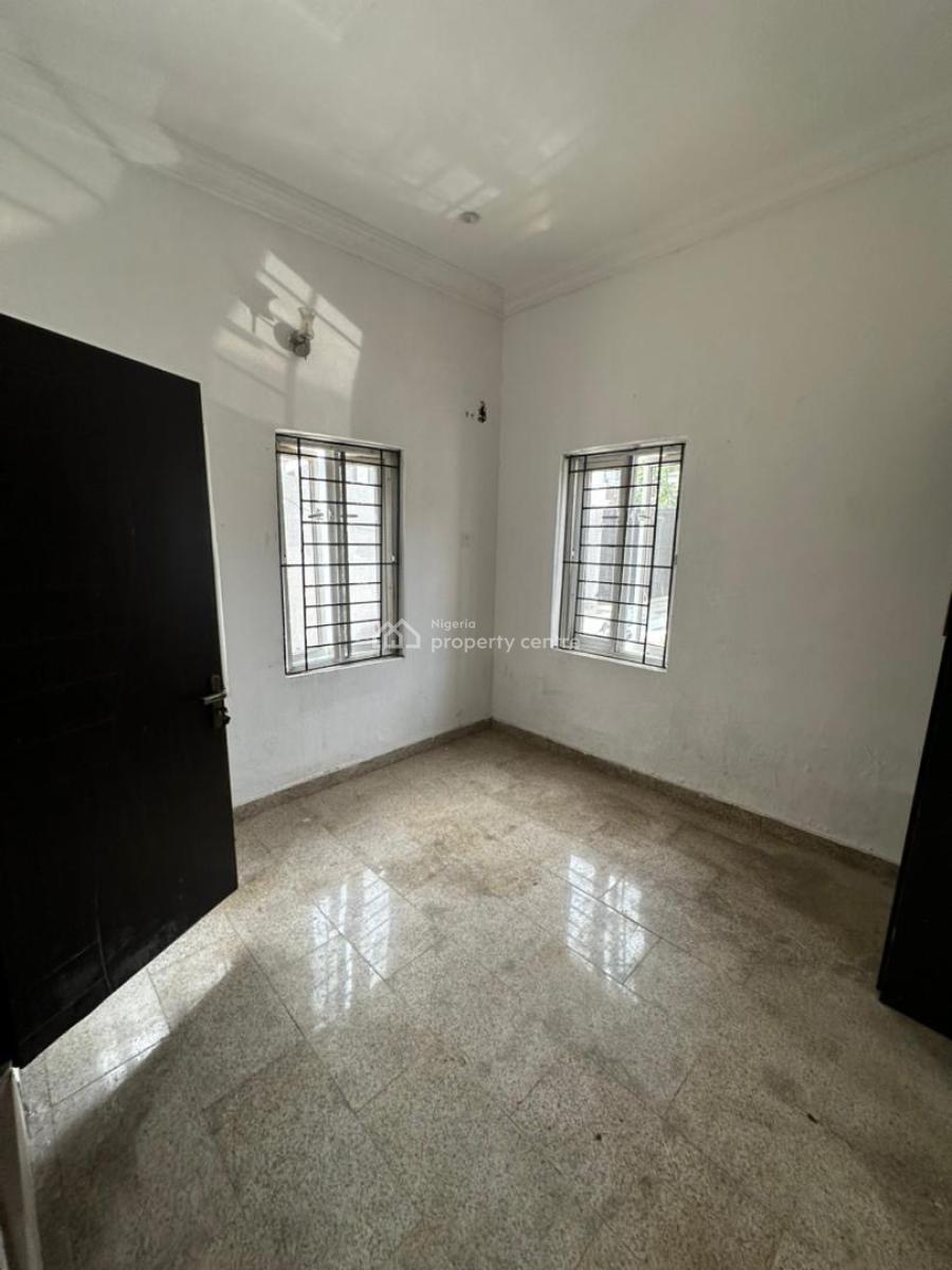 Clean 2 Bedroom, Salem, Ikate, Lekki, Lagos, Flat / Apartment for Rent