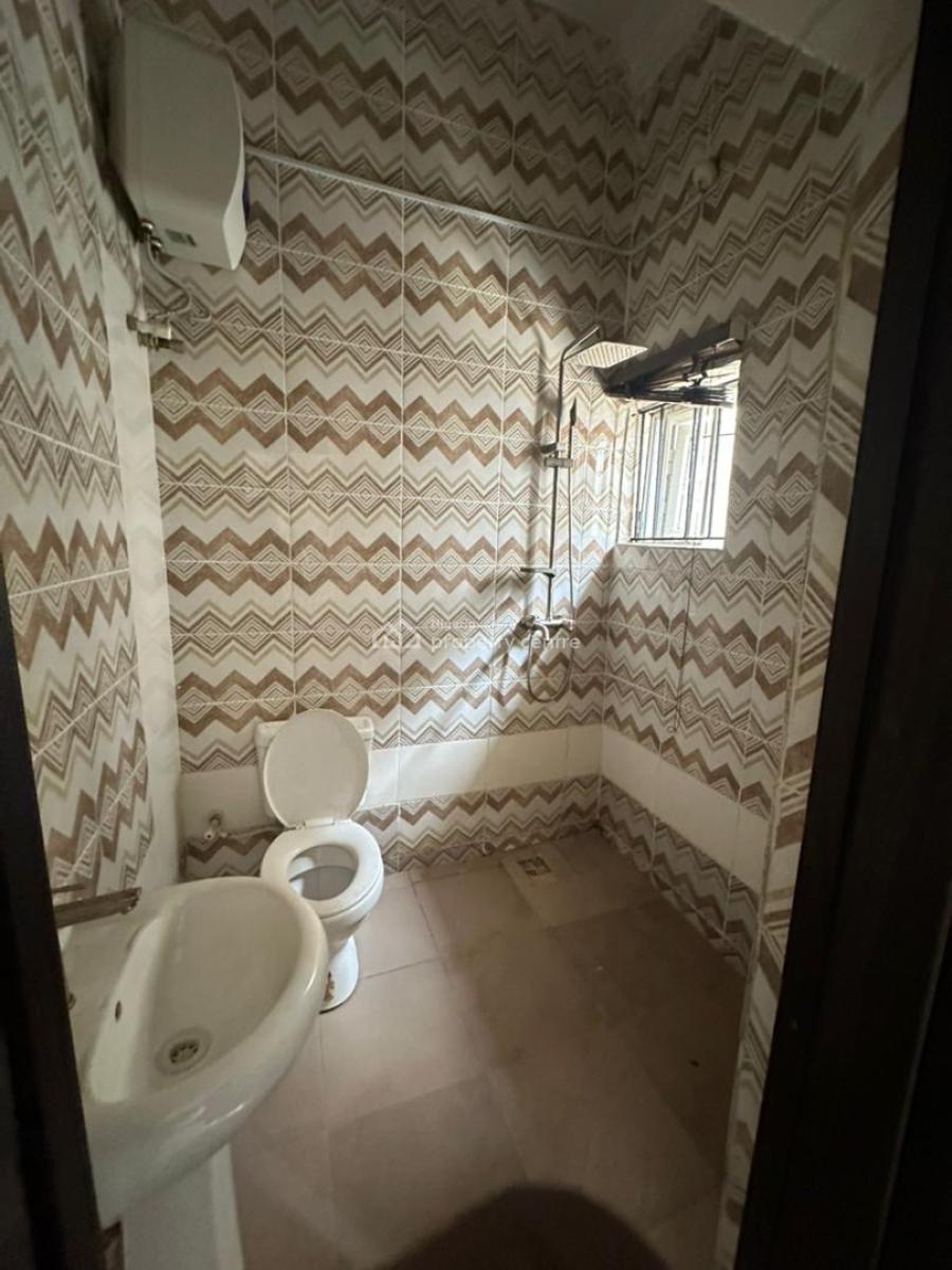 Clean 2 Bedroom, Salem, Ikate, Lekki, Lagos, Flat / Apartment for Rent