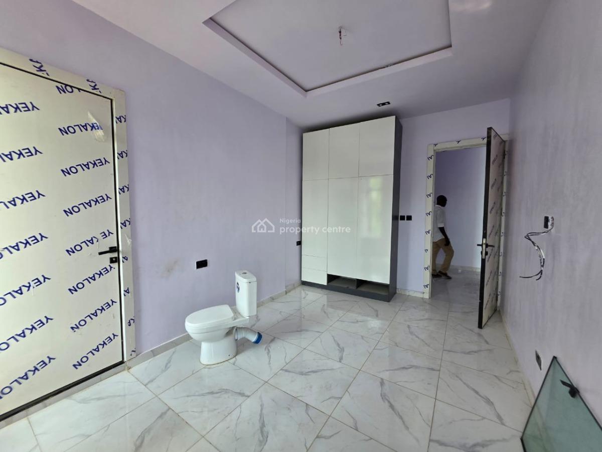 2 Bedroom Apartment with Elevator, Gym, Ikate Elegushi, Lekki, Lagos, Flat / Apartment for Sale