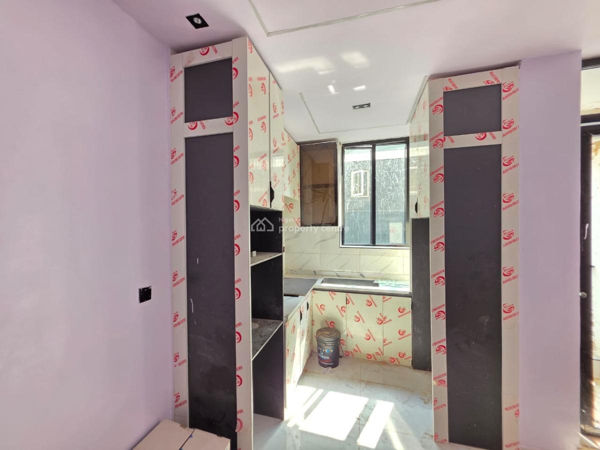 1 Bedroom Apartment with Elevator, Gym Swimming Pool, Ikate Elegushi, Lekki, Lagos, Mini Flat (room and Parlour) for Sale