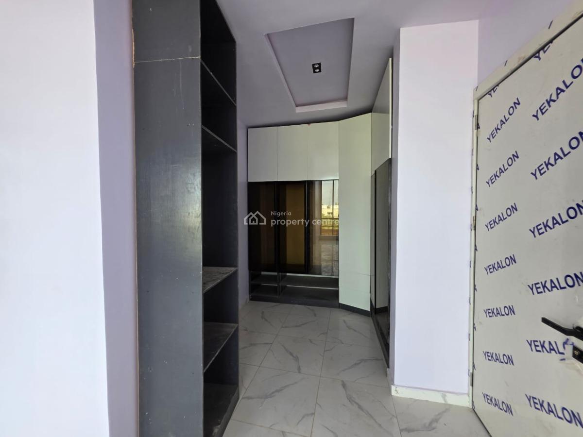 1 Bedroom Apartment with Elevator, Gym Swimming Pool, Ikate Elegushi, Lekki, Lagos, Mini Flat (room and Parlour) for Sale