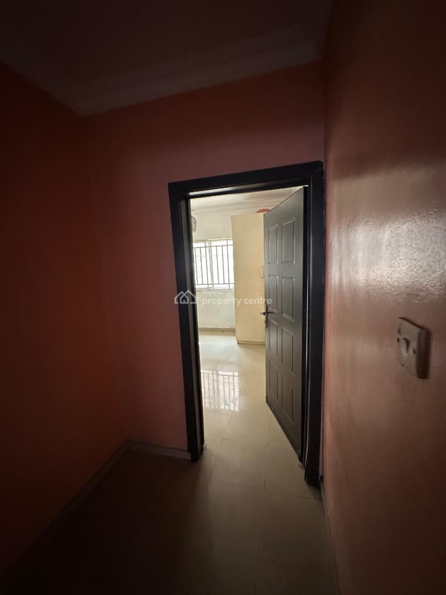 Three Bedroom Flat (down Floor), Salem, Ilasan, Lekki, Lagos, Flat / Apartment for Rent