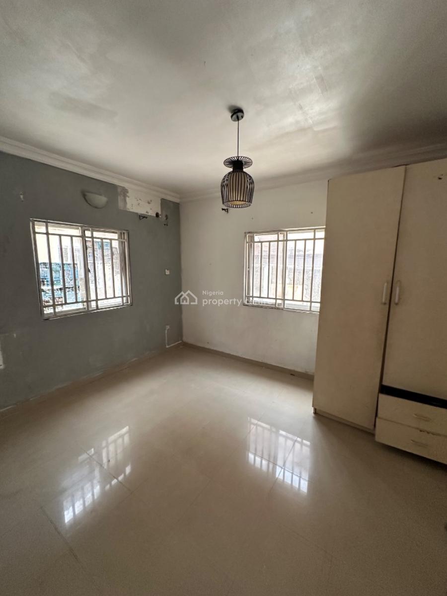Three Bedroom Flat (down Floor), Salem, Ilasan, Lekki, Lagos, Flat / Apartment for Rent