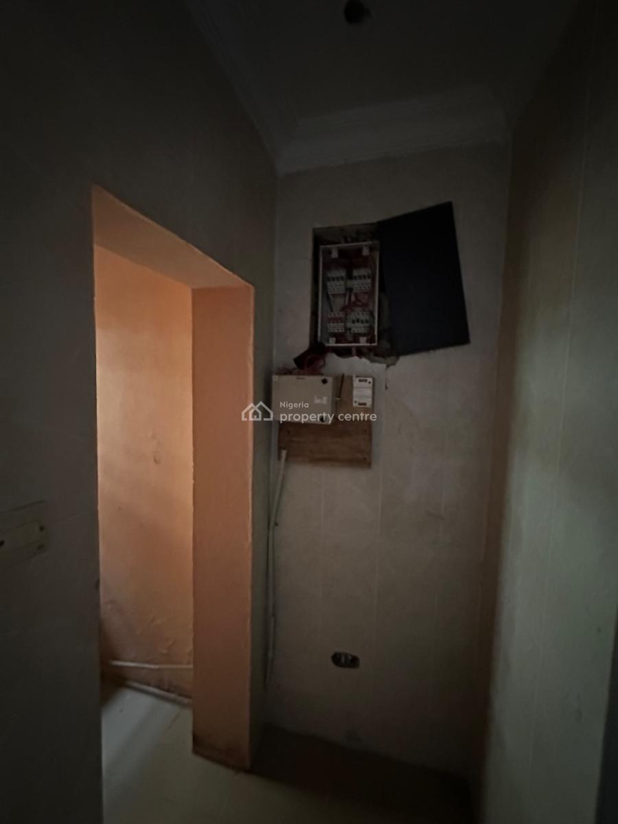 Three Bedroom Flat (down Floor), Salem, Ilasan, Lekki, Lagos, Flat / Apartment for Rent