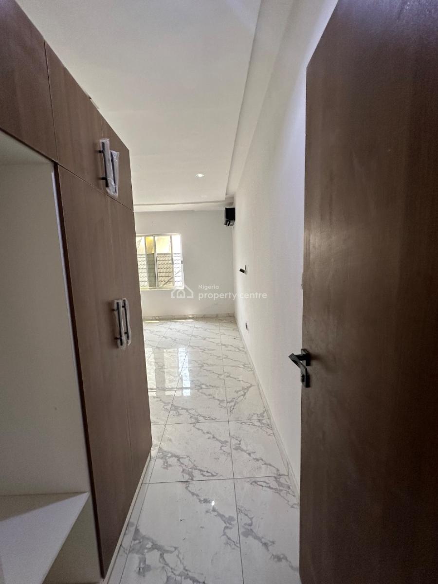 Two Bedroom Flat with Aircon, Elevator and Swimming Pool, Salem, Ilasan, Lekki, Lagos, Flat / Apartment for Rent